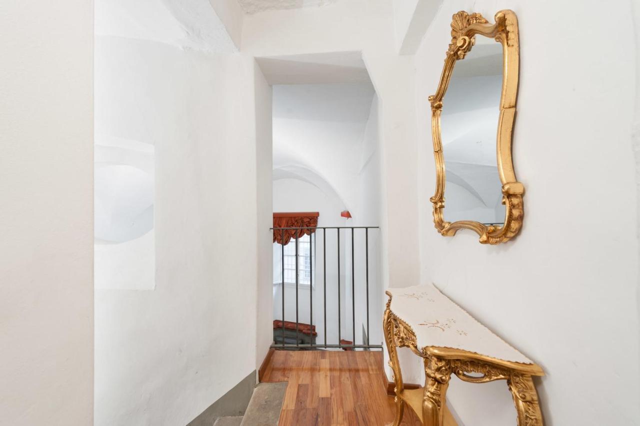 Pontevecchio Luxury Suite Amazing Location - Hosted By Sweetstay فلورنس المظهر الخارجي الصورة